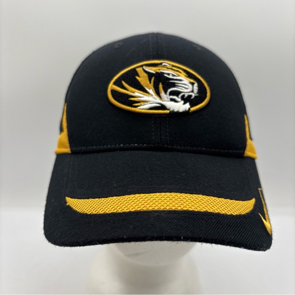 Missouri Tigers NCAA Nike Team Men’s Black/Gold Adjustable Polyester Hat OSFM
